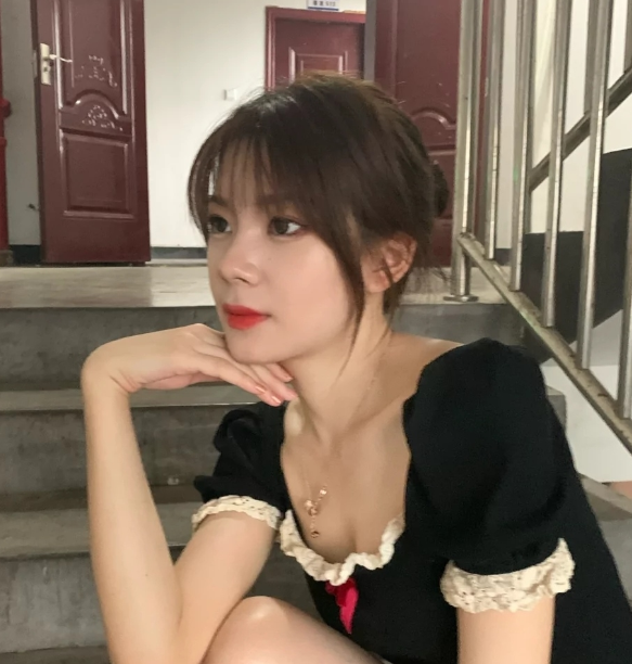 贵阳刚下水的学生妹，紧，嫩，水多